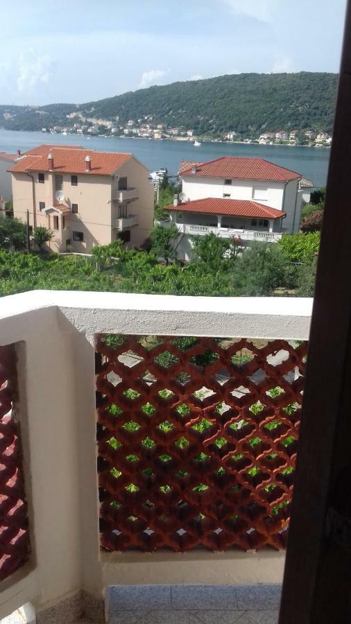Guesthouse Familija Tariba Супетарска-Драга Экстерьер фото