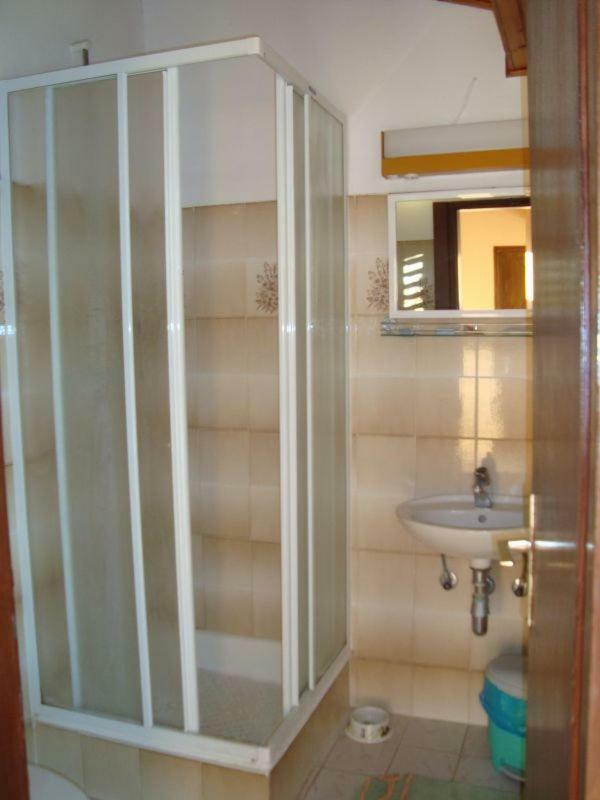 Guesthouse Familija Tariba Супетарска-Драга Экстерьер фото